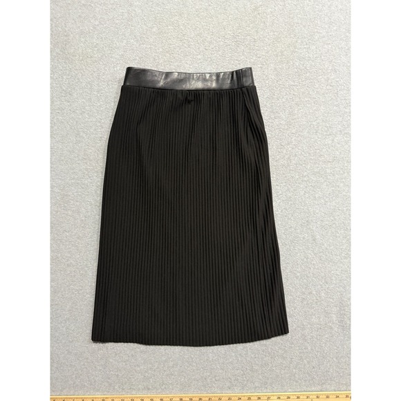 Marc New York Andrew Marc Size XS Black Accordion Faux Leather Detail Skirt - Picture 3 of 13